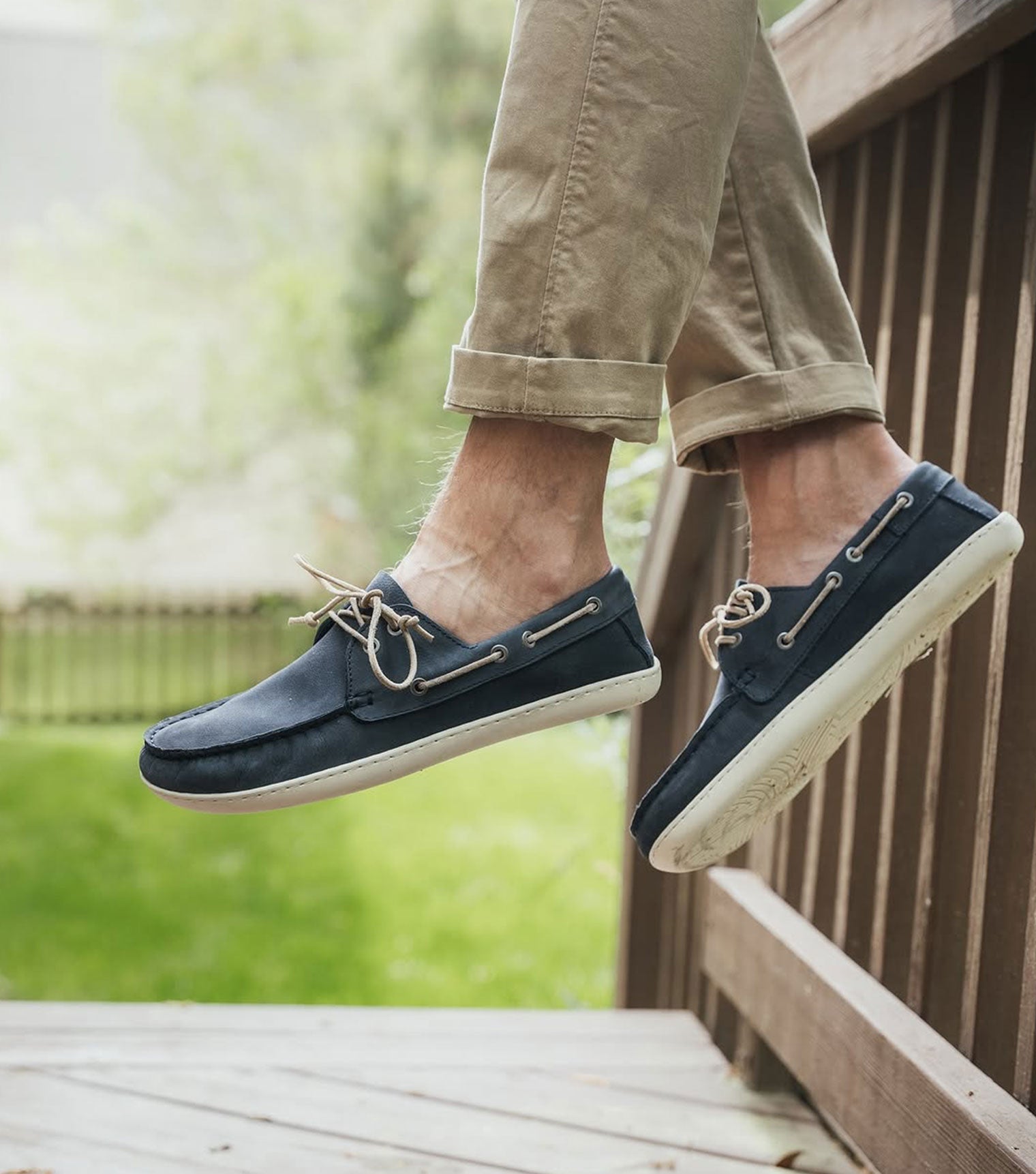 Discover the Perfect Barefoot Companions: Deck Shoes for Your Everyday Adventures! 🌊