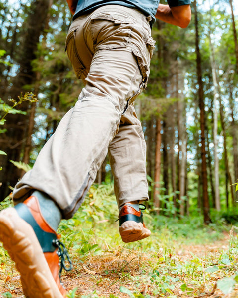 自然との調和を求めるアクティブアウトドアのための究極のベアフット トレーナー