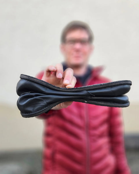 日本人のためのスタイリッシュで機能的なベアフットシューズ - Barefoot Pals