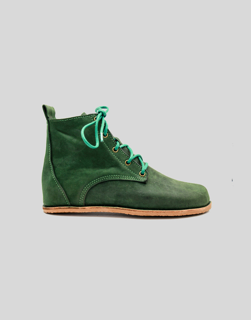 Barefoot Chukka Boots | Distressed Horse Culatta Leather Boots