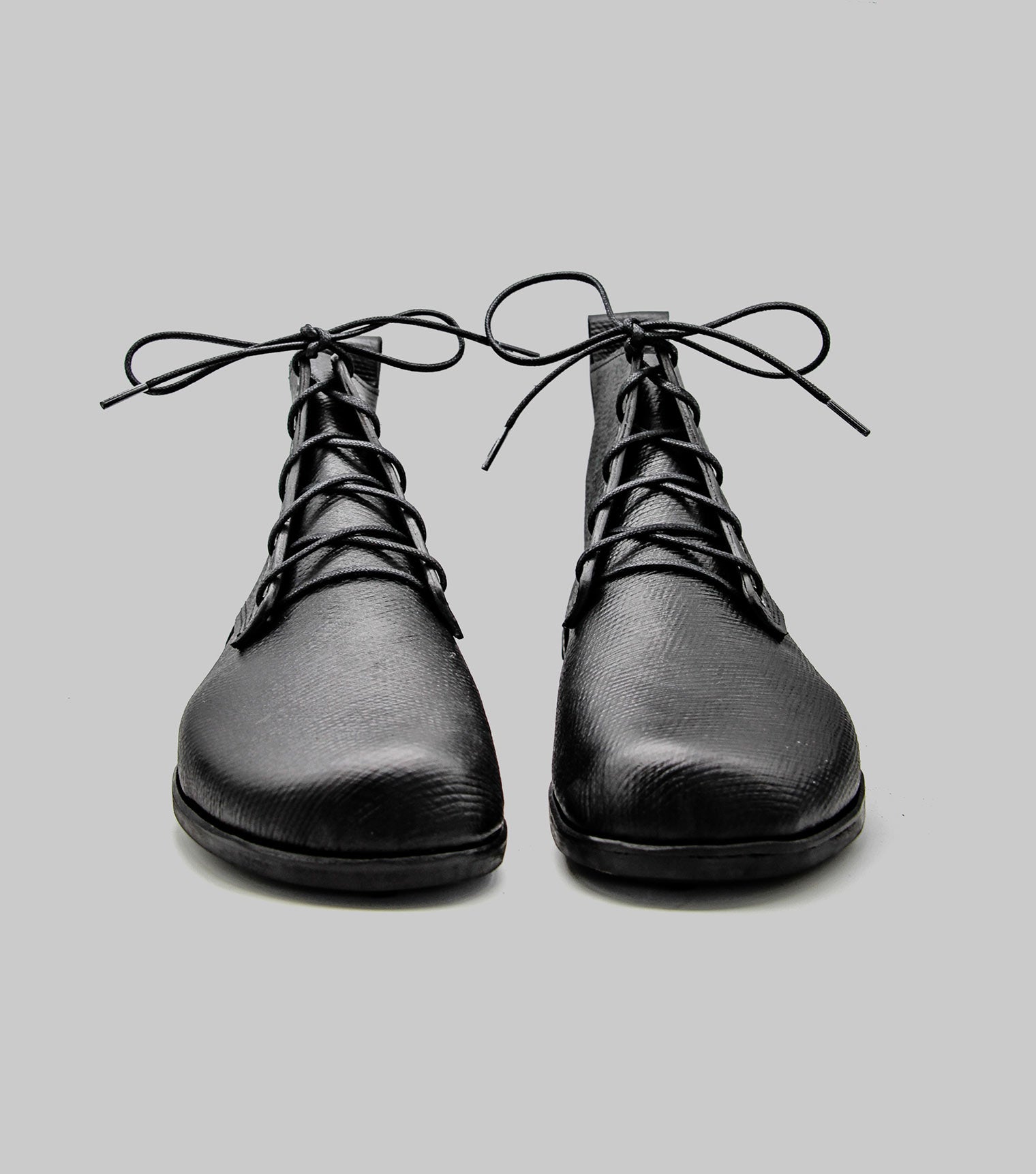 Black Barefoot Chukka Boots in Luxury British Leather from Gaucho Ninja