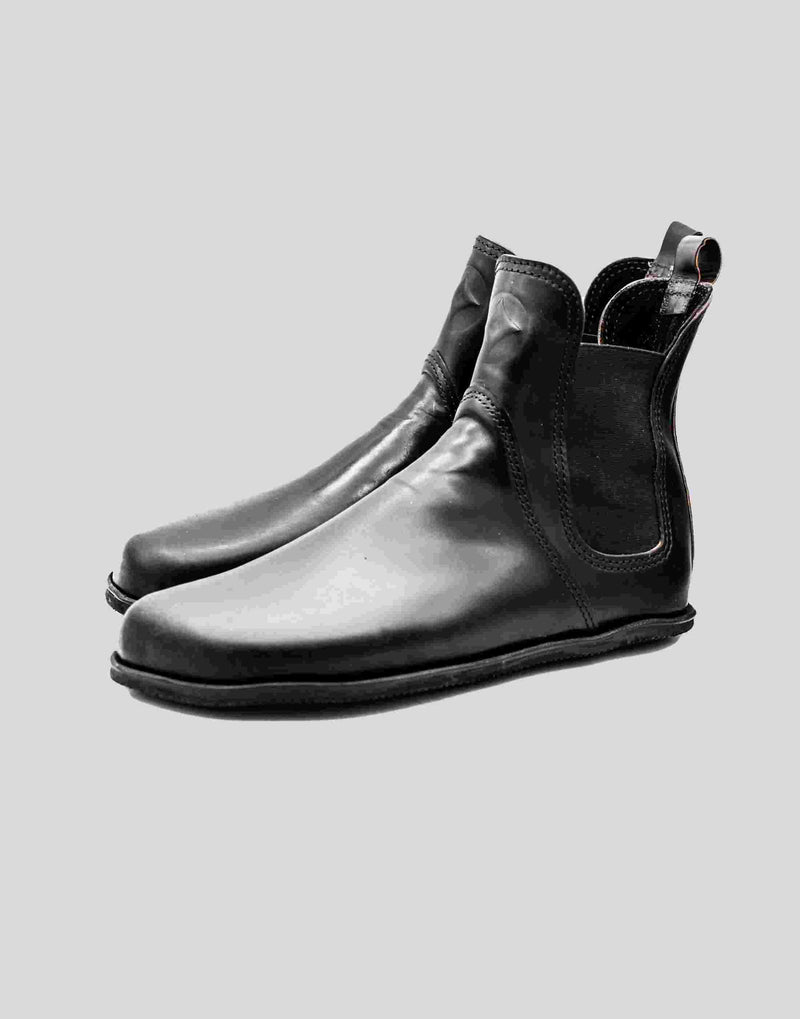 Barefoot Chelsea Boots | Black Leather